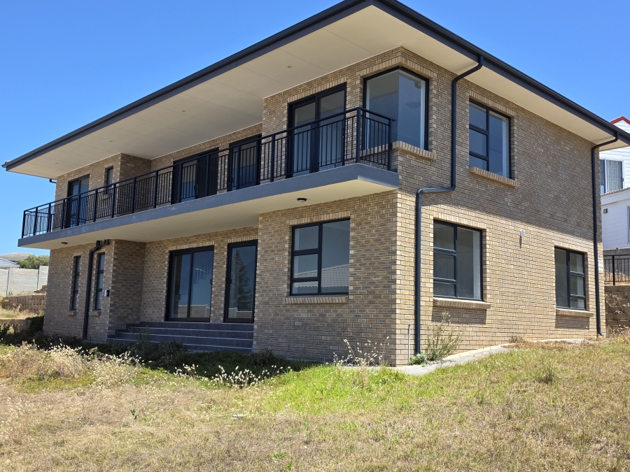 6 Bedroom Property for Sale in Dana Bay Western Cape